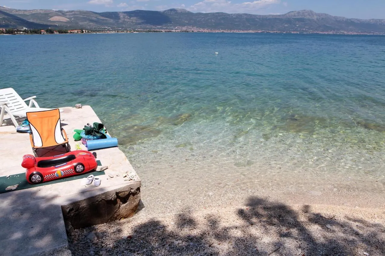 Spacious Room Near Beach W Private Bathroom Trogir 0*,  Croatia